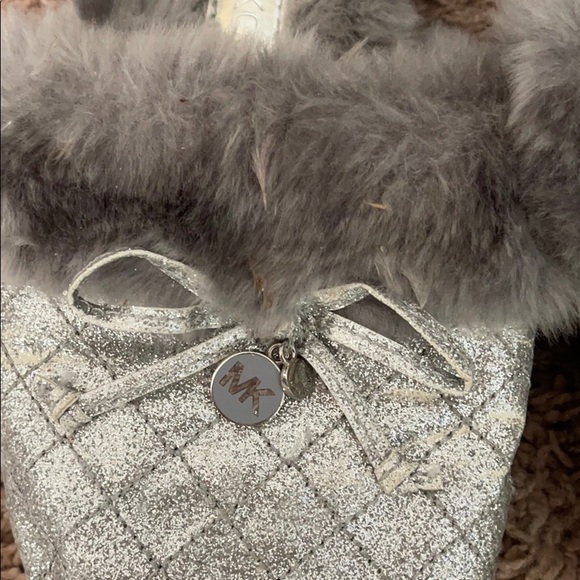 Michael Kors slippers - Picture 3 of 5
